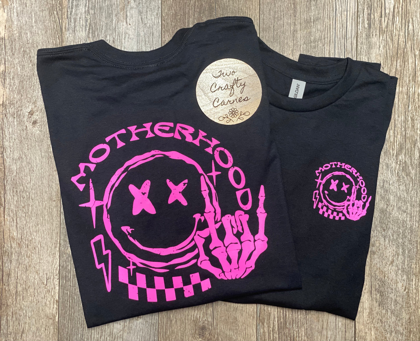 BLACK MOTHERHOOD TEE